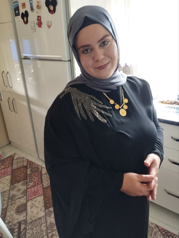 Türbanlı Teyze