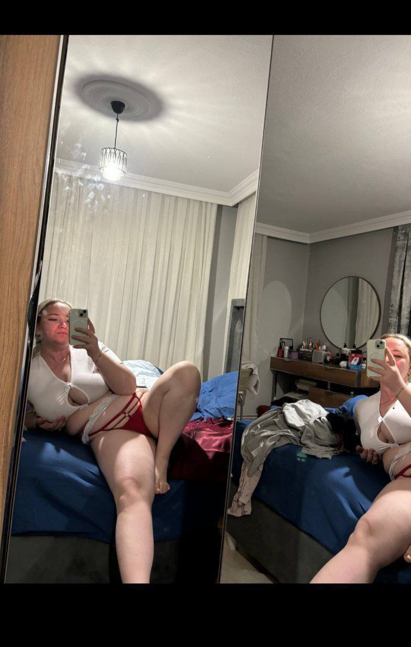 Yengeyle Liseli Eteği Fantezisi Yapıyor