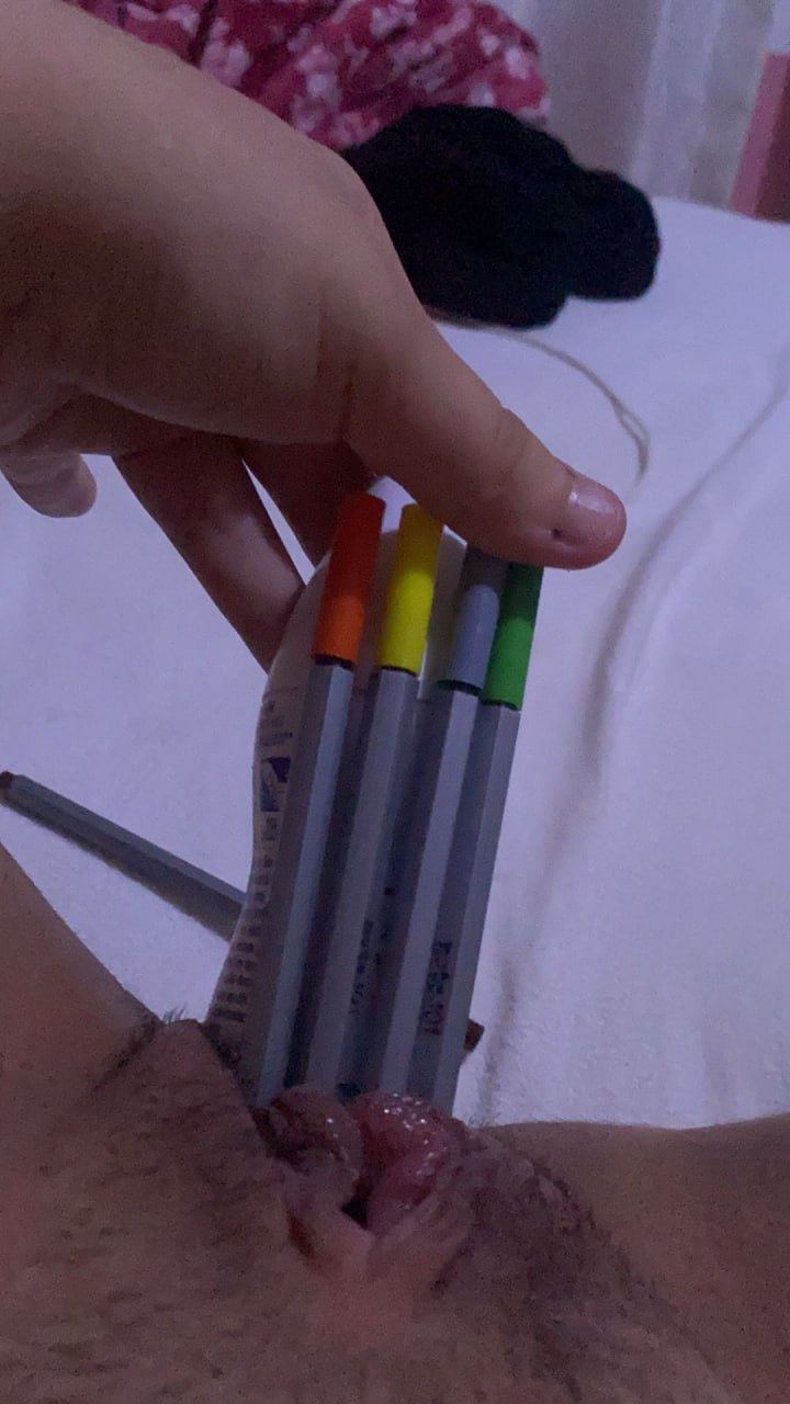 C2 Kaşarı Amını Kalemlik Olarak Kullanıyor