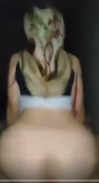 Türbanlı Kendini Parçalayacak Efsane