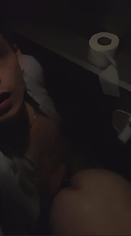 Eskişehir 222 Tuvaletinde Becerilen Berra