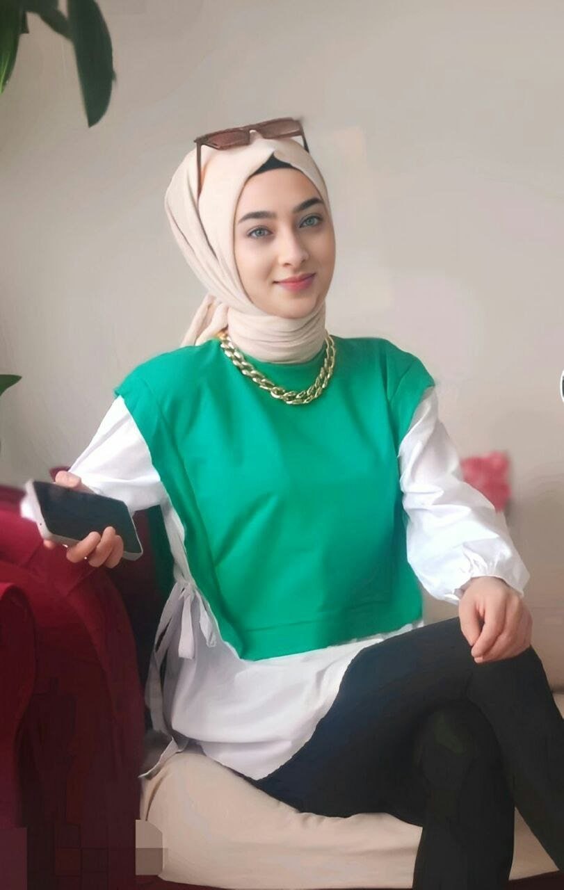 Güzel Türbanlının Arşivi