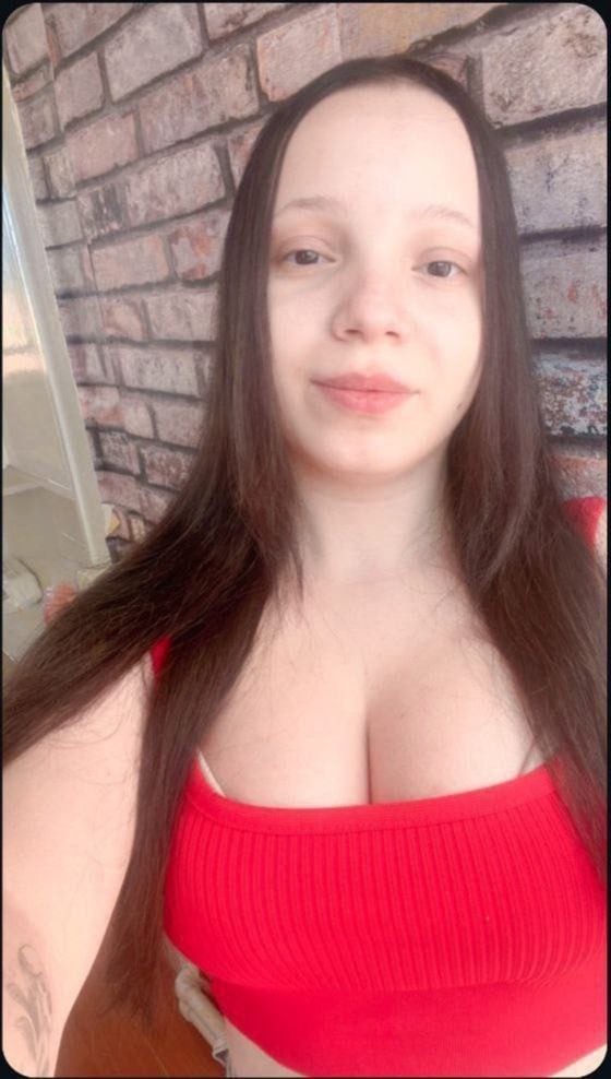 İzmirli Beyaz Tenli Hatun