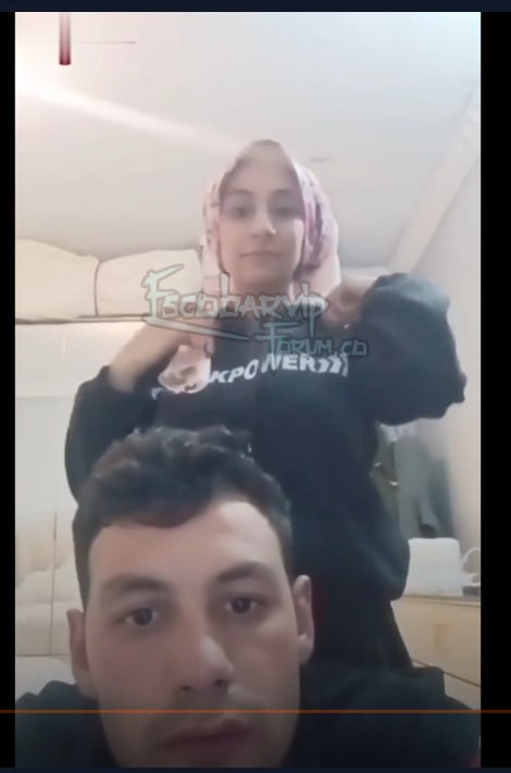 Yeni Evli Çift Yayında Part 1