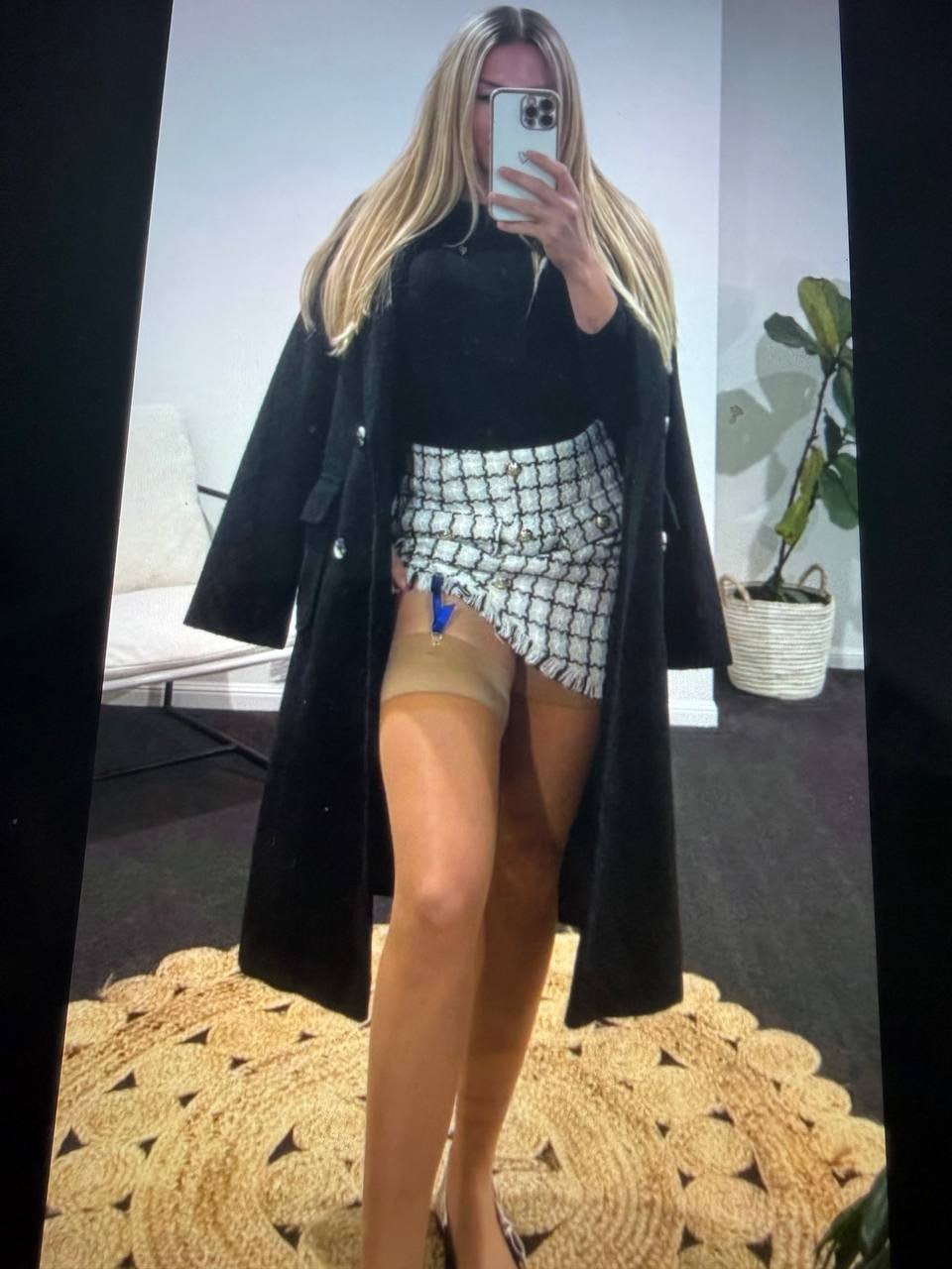 Takipçimizin Düşürdüğü Milf (Konuşma SS'li)
